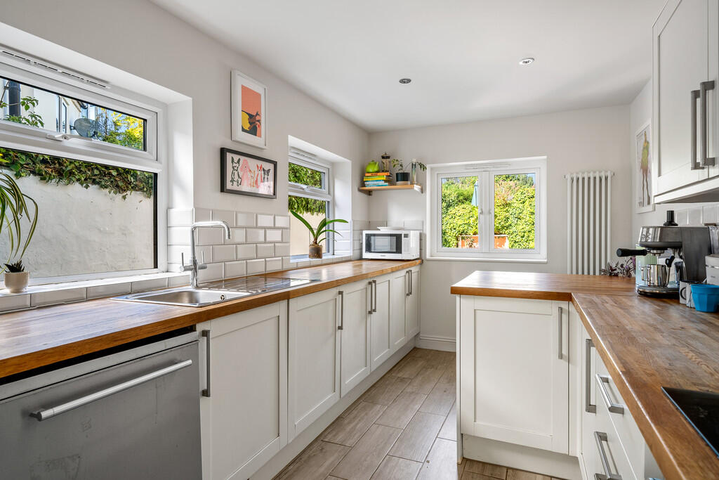 House in Brighton - View 4