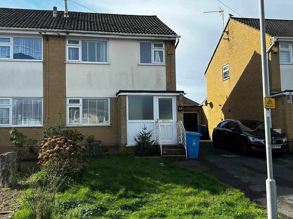 Main image of property: Maureen Close, Poole, Dorset, BH12