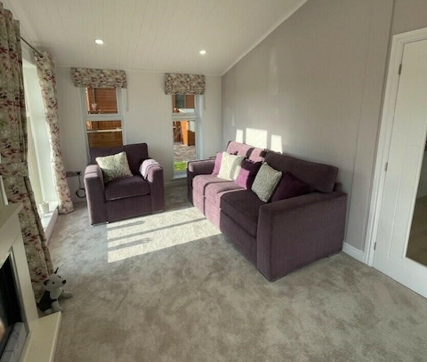 Clacton-on-Sea, Essex, CO16 photo 3