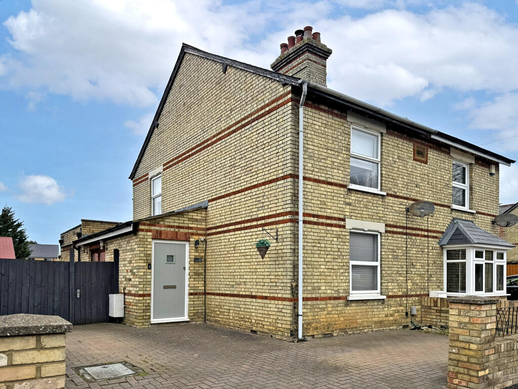 Main image of property: Hitchin Road, Upper Caldecote