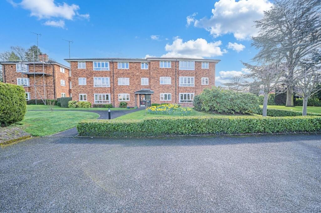 Main image of property: Alderham Close, Solihull, B91