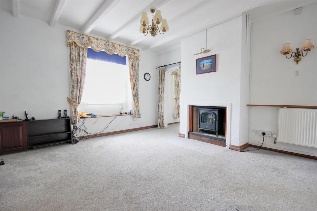 House in Hornsea, East Riding of Yorkshire - View 3