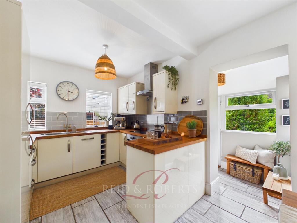 House in Mold, Ponterwyl - View 5