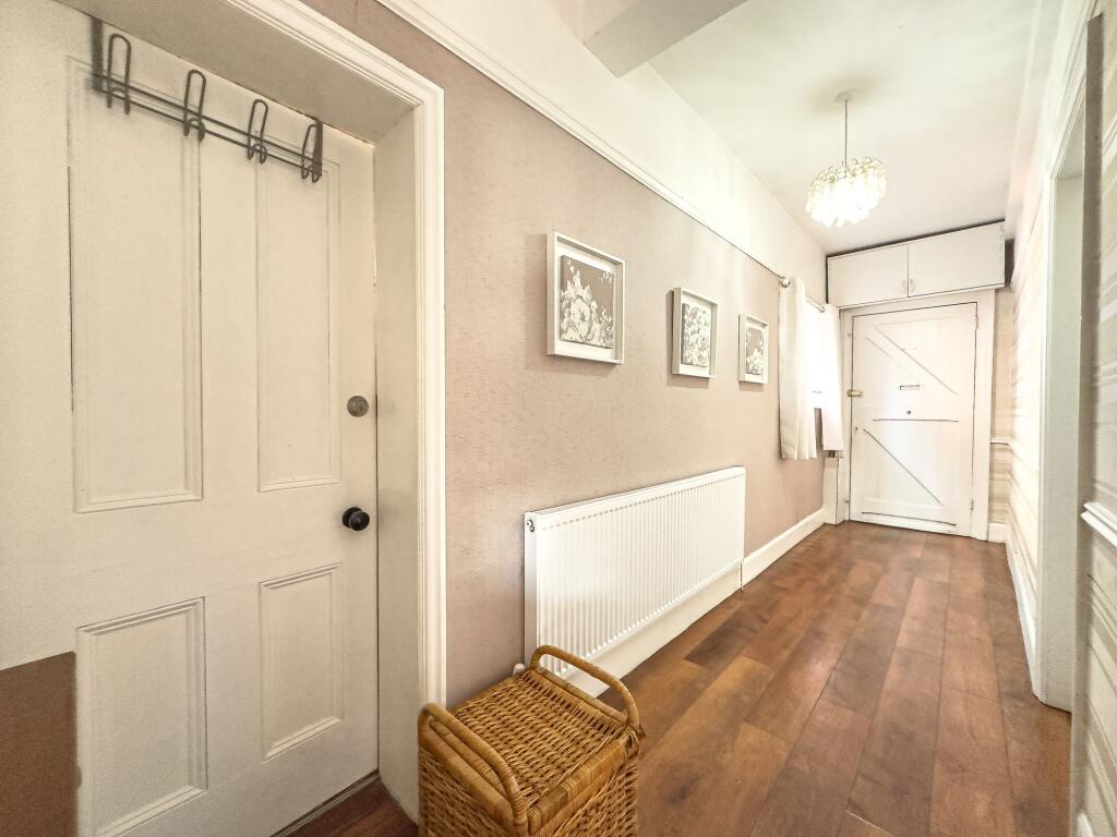House in New Ferry, Bromborough Pool - View 5