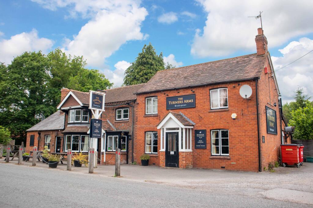 Main image of property: Turners Arms, West End Road, Mortimer Common, Reading, West Berkshire