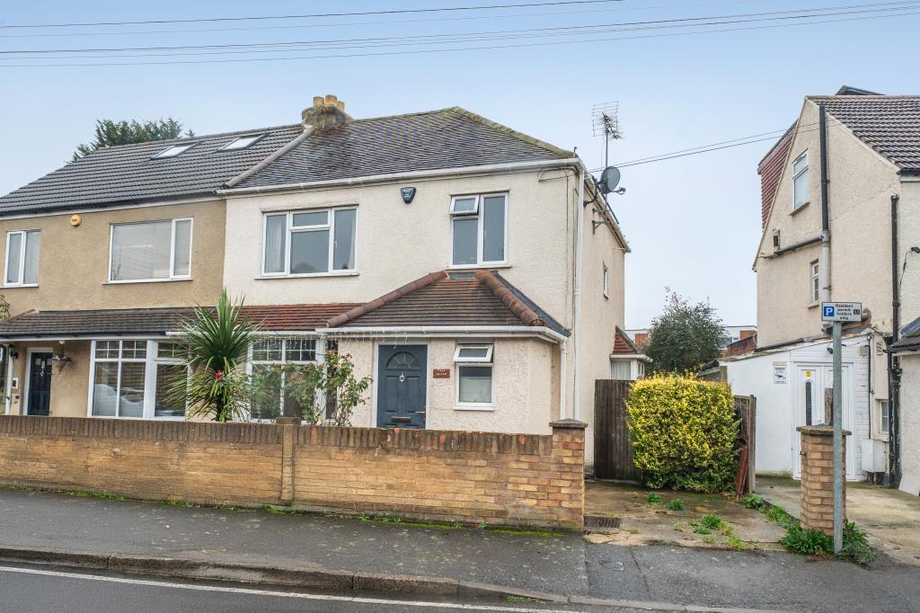 Main image of property: Slough, SL1, SL1