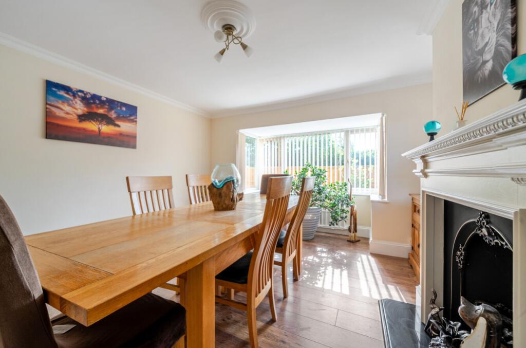 House in Sleaford, Heckington - More