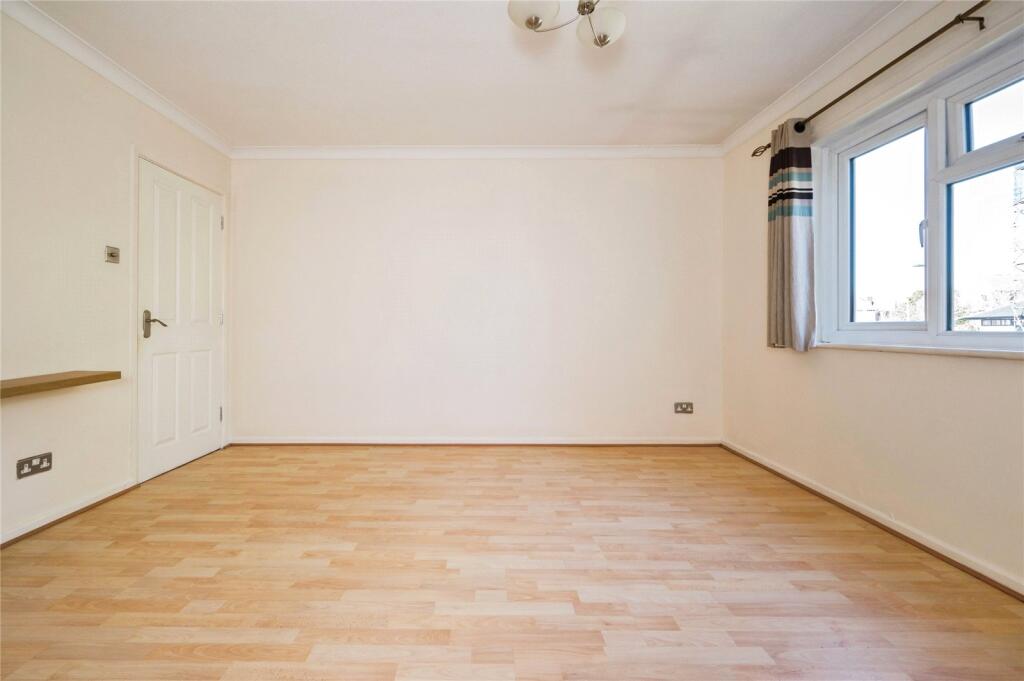 Cobden Avenue, SOUTHAMPTON, Hampshire, SO18 - View 6