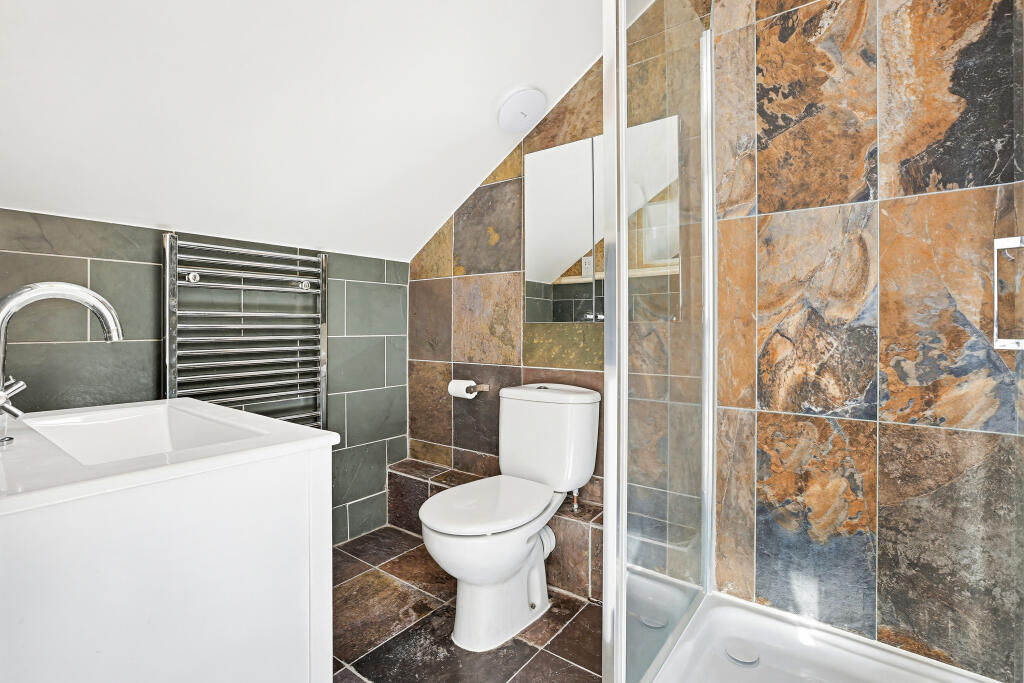 4 bedroom terraced house for rent