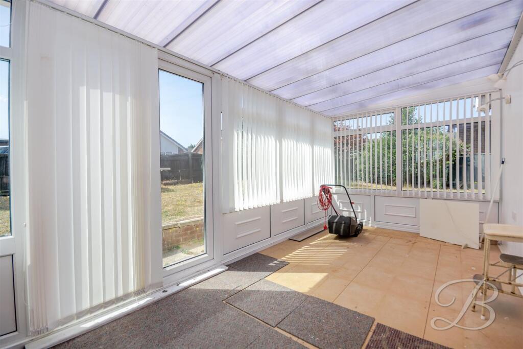 House in Newark and Sherwood, Rainworth - More