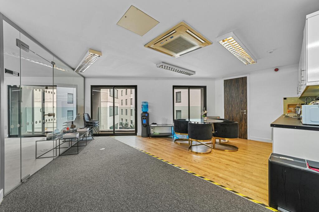 MD-BC-86-90PaulStreet-24.JPG