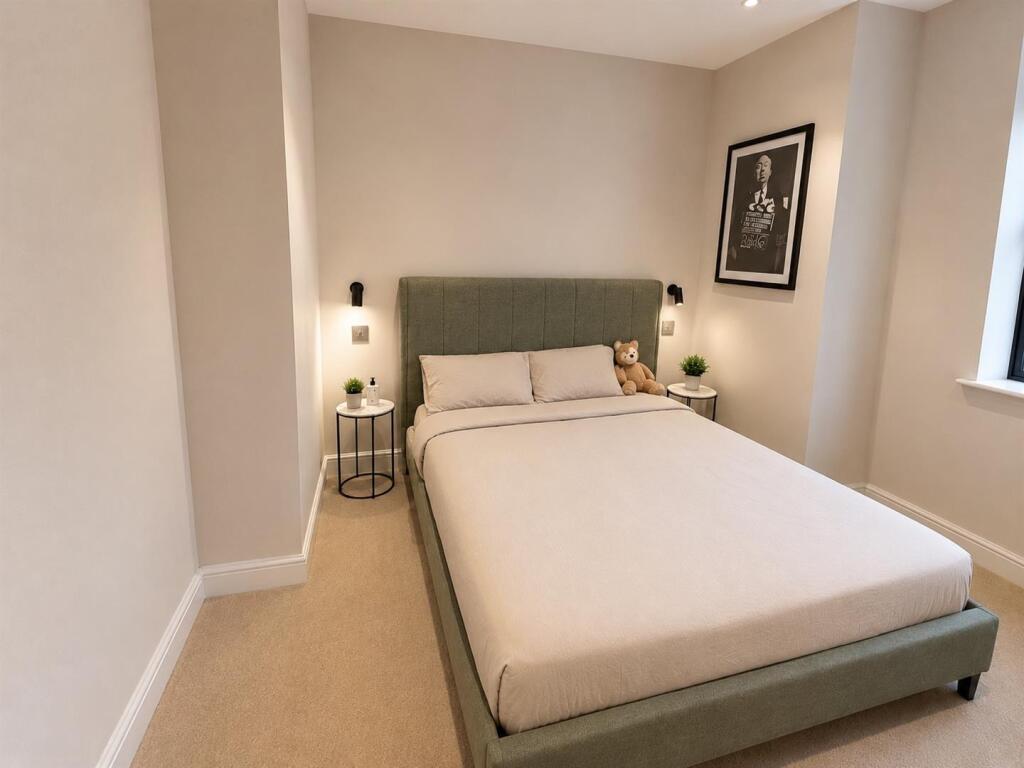 Main image of property: East Parade, Leeds