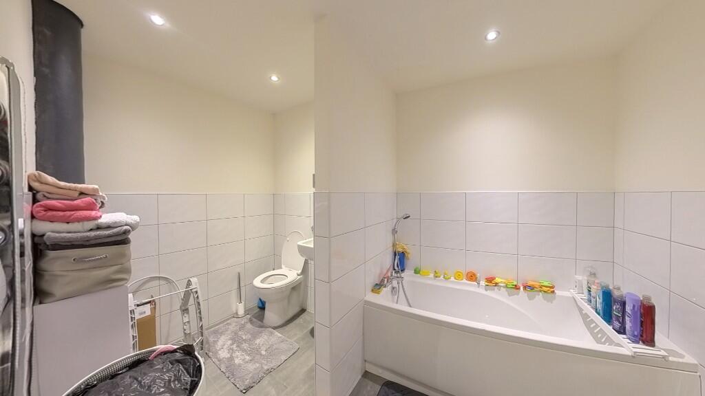 Additional image 12 of Cape Street, Bradford, West Yorkshire, BD1