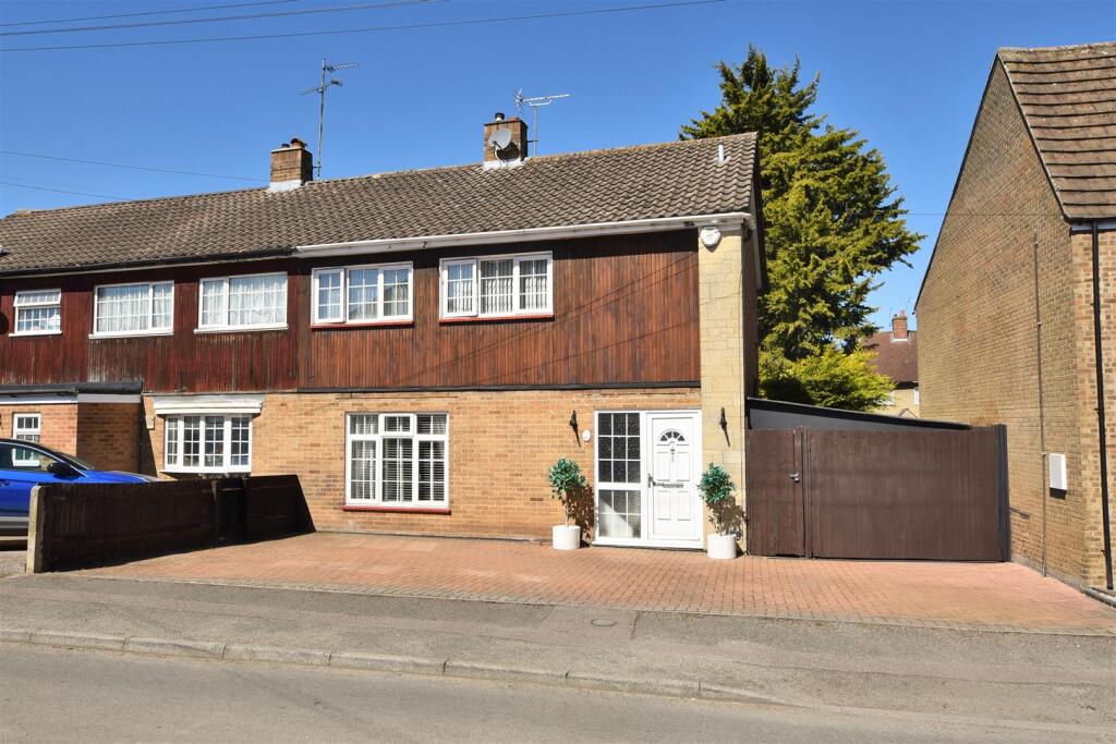 Main image of property: Summer Street, Leighton Buzzard