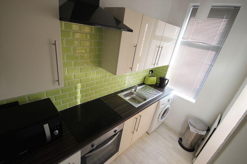 House in Leeds - View 4