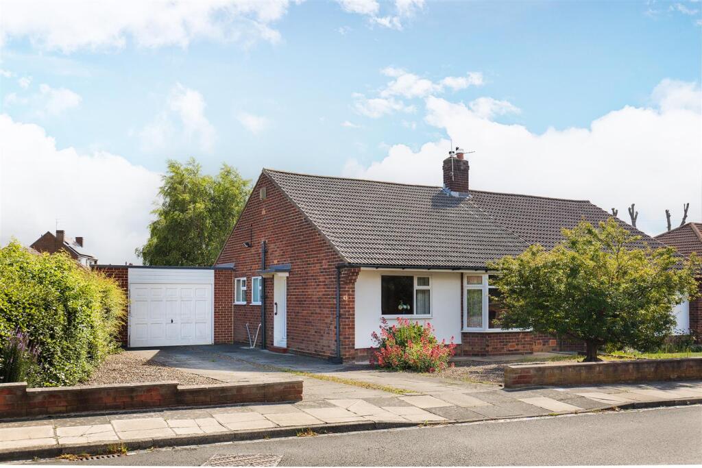 Main image of property: The Fairway, Brunton Park, NE3