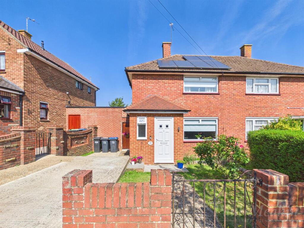 Main image of property: Dunley Drive, New Addington, Croydon