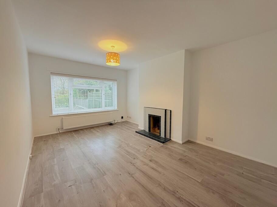 Leys Road, Loughton, Milton Keynes, MK5 photo 4