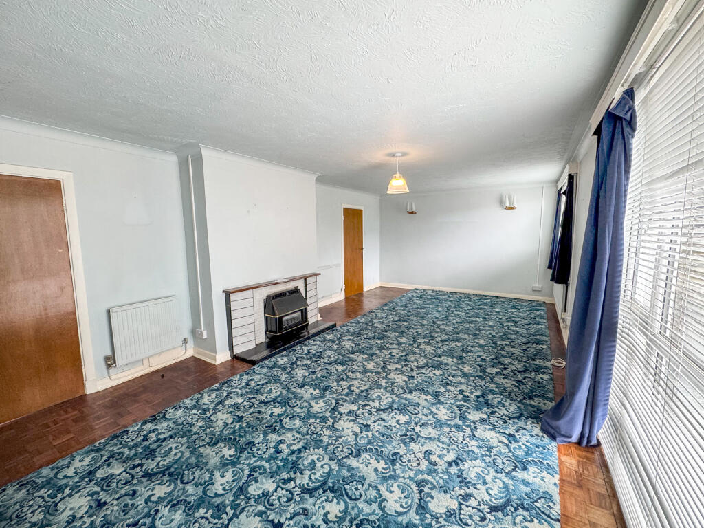 House in Felinfoel, Swiss Valley, Llanelli Rural - View 4