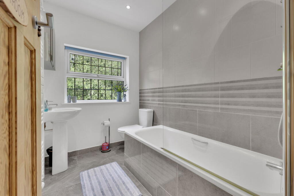 Additional image 29 of Parkside Residence, Solihull, B91 [Further Potential - STPP]