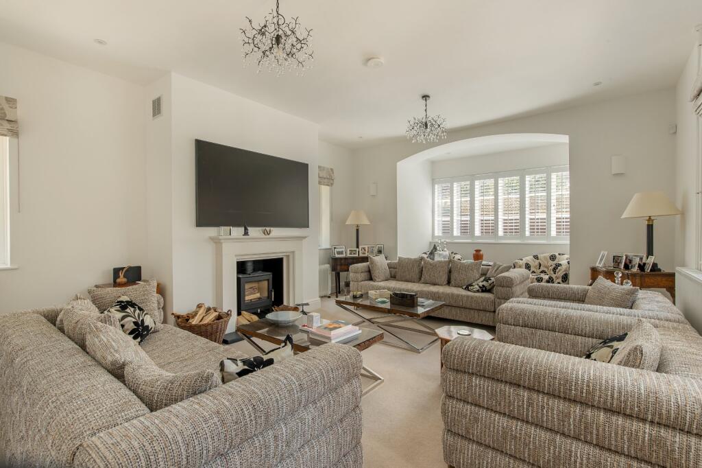 House in Stevenage - View 4