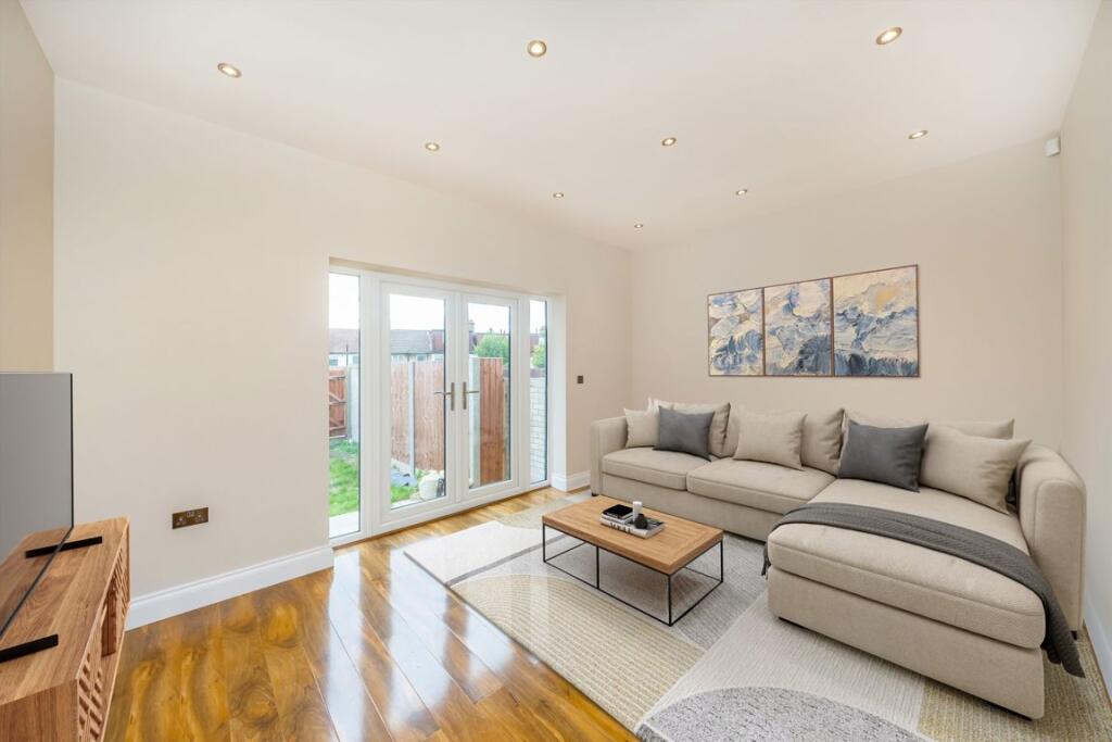 Main image of property: Hythe Road, Thornton Heath