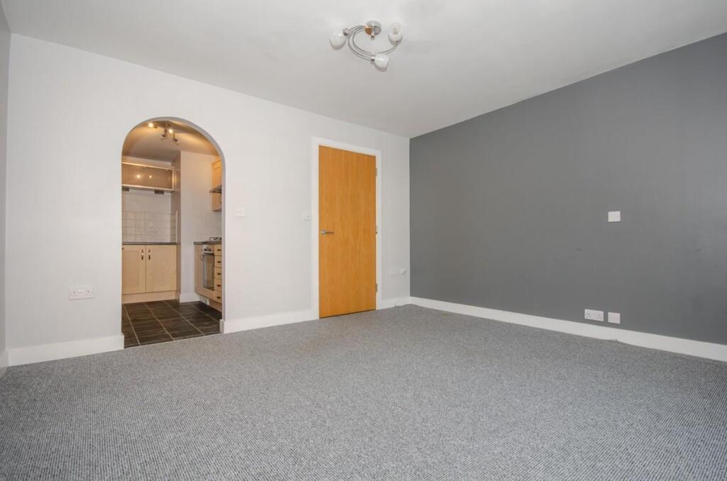 Linden Court, Clarence Road, Kingswood, Bristol, BS15 1PB - View 5