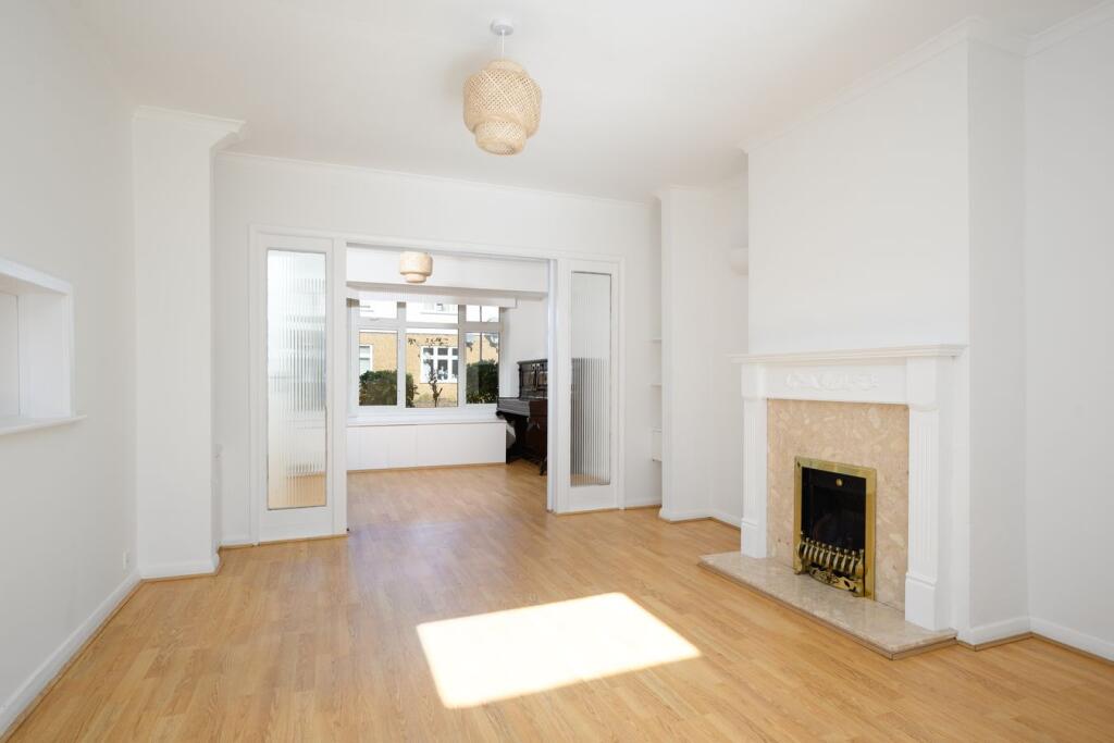 House in Elmbridge, Hersham - View 5