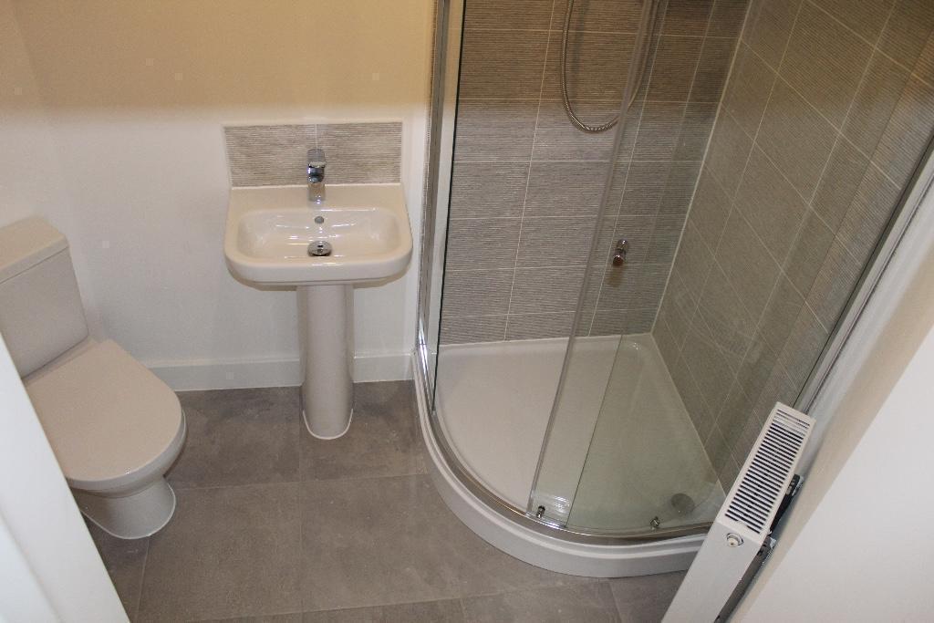 House in Leeds - View 5