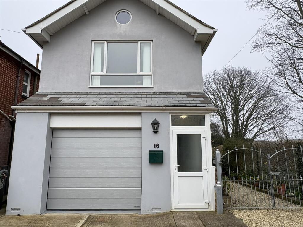 Main image of property: Lucerne Road, Shanklin