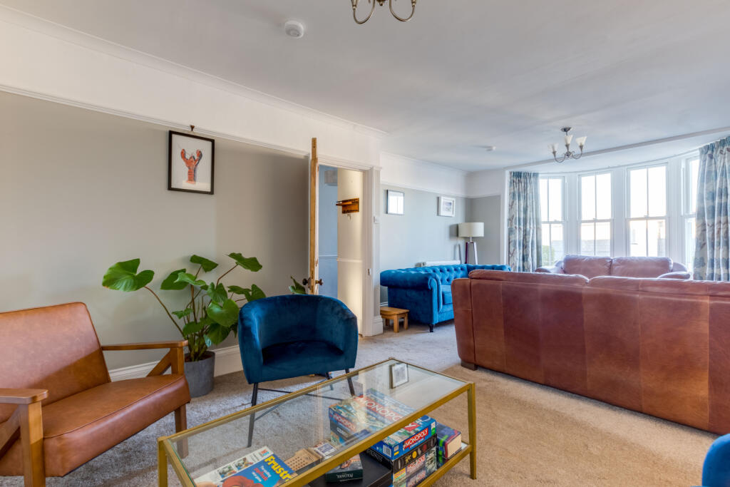 House in Plymouth, St. Endellion - View 4