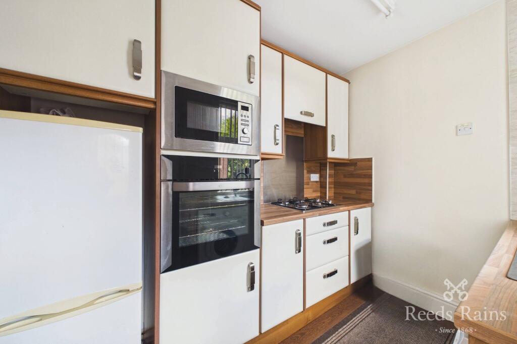 House in Sheffield - View 4