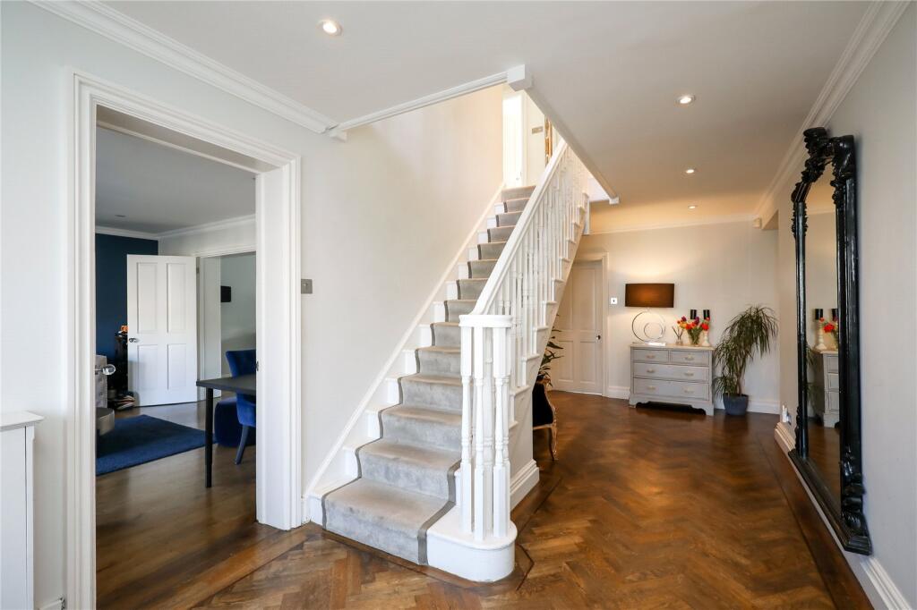 Lancaster Gardens, Wimbledon, London, SW19 photo 4