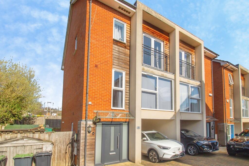 Main image of property: Beaumont Mews, Flitwick, Bedford