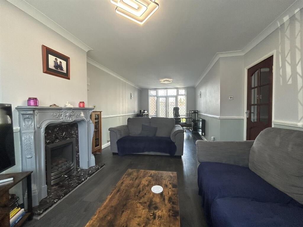 Manor Park Road, Castle Bromwich. - View 2
