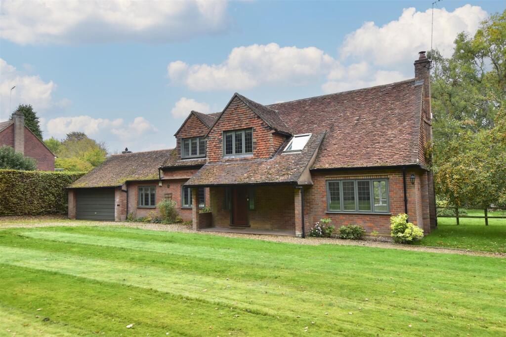Main image of property: The Grovells, Little Gaddesden