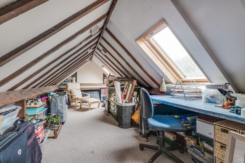 Additional image 26 of Valley Road, Welwyn Garden City, Hertfordshire, AL8