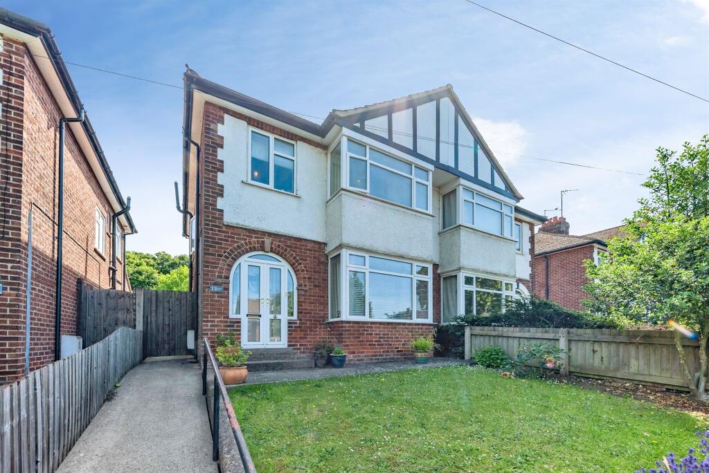 Main image of property: Harrowby Road, Grantham