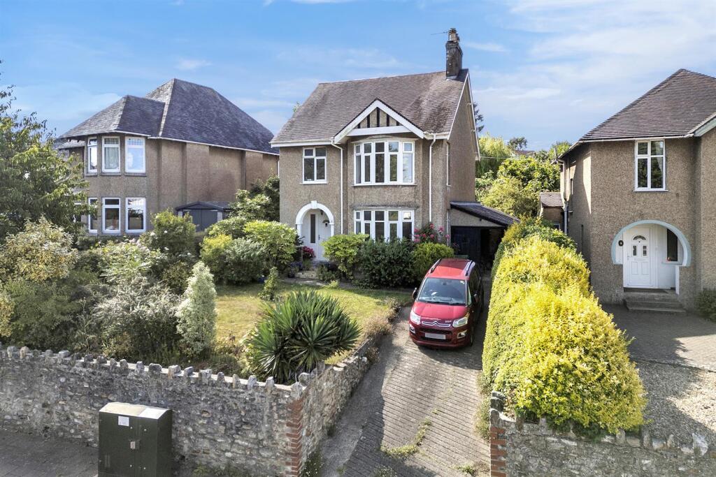 Main image of property: High Street, Honiton
