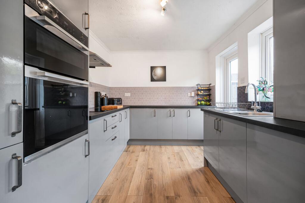 House in Truro - View 4