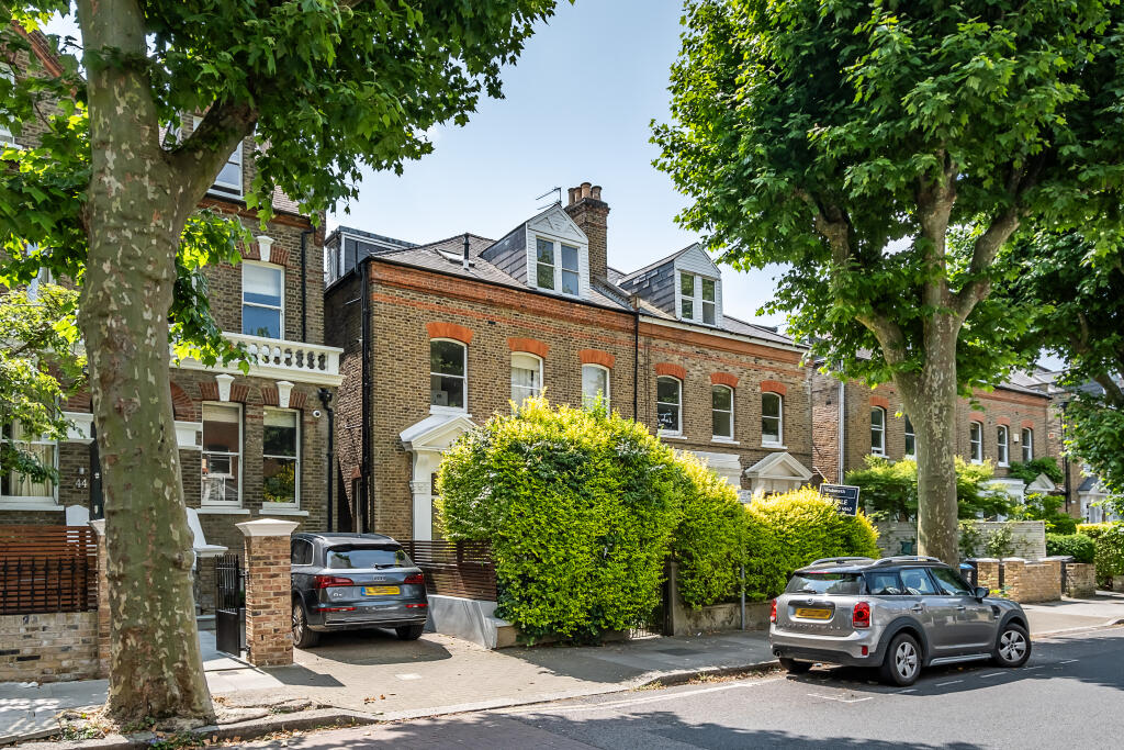 Main image of property: Brondesbury Road, London, NW6