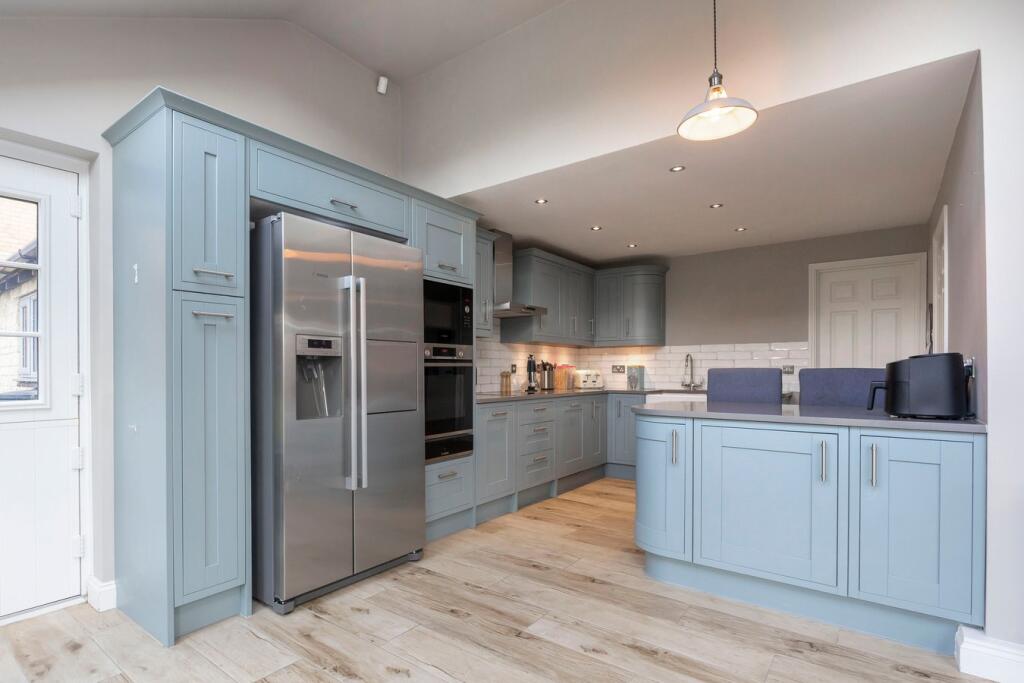 Chestnut Place, Cheltenham, GL53 photo 4