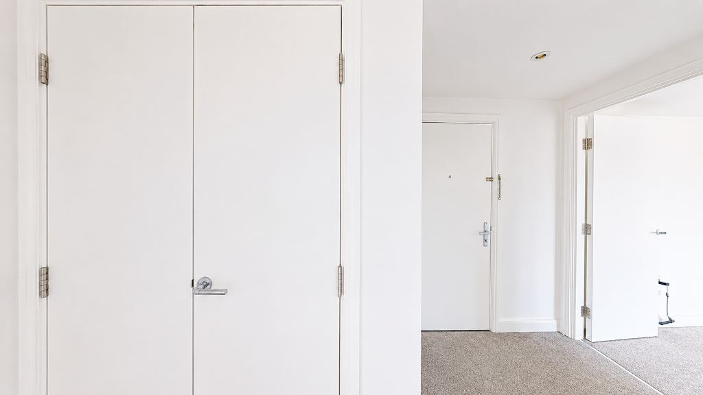 Apartment in Luton - View 5