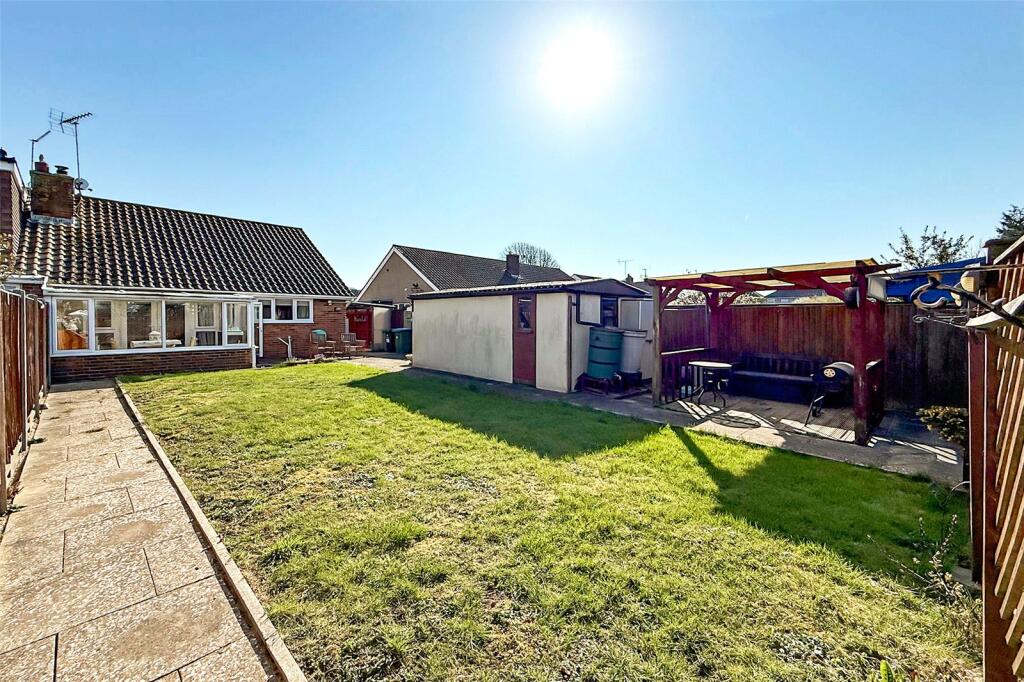 House in Arun, Littlehampton - More