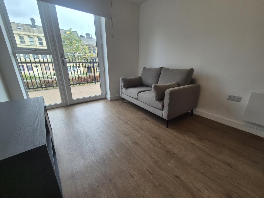 Apartment in Halifax - View 4