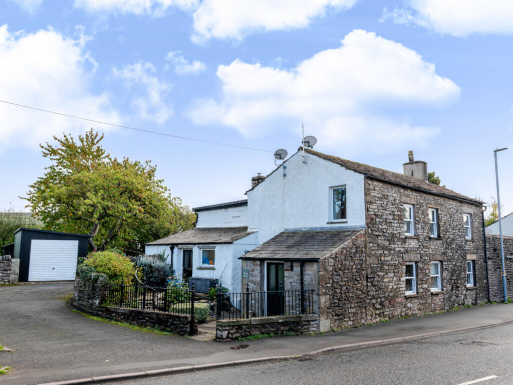 4-bed house on 1 North Road, Kirkby Stephen, £330,000