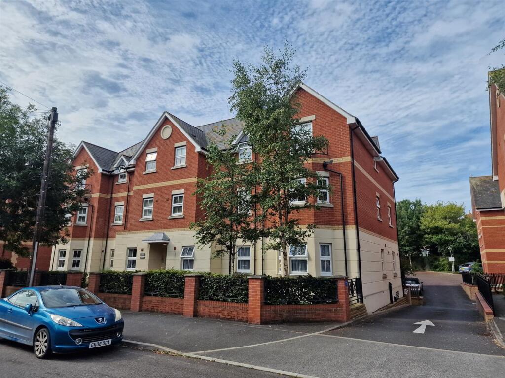 Main image of property: Kirtleton Avenue, Weymouth