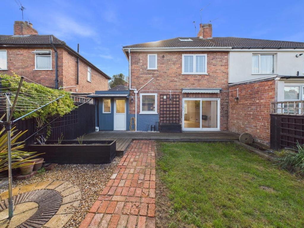 House in Leicester, New Humberstone, Humberstone - View 3