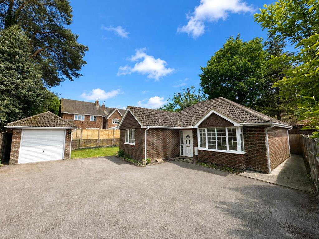 Main image of property: Queens Road, Fleet, Hampshire, GU52
