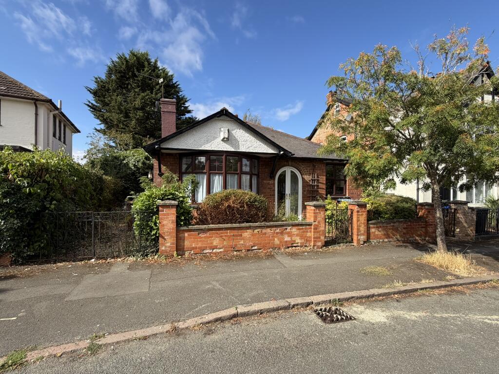 Main image of property: Kingsley Avenue Daventry West Northamptonshire